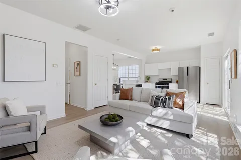 $400,000 | 2443 Normancrest Court, Charlotte, NC 28270