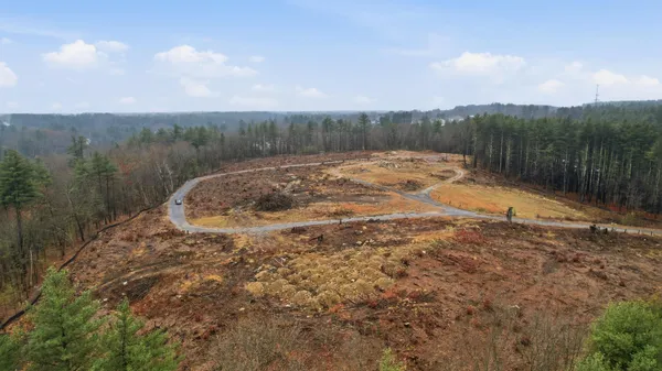 $7,950,000 | 769 Daniel Webster Highway, Merrimack, NH 03054