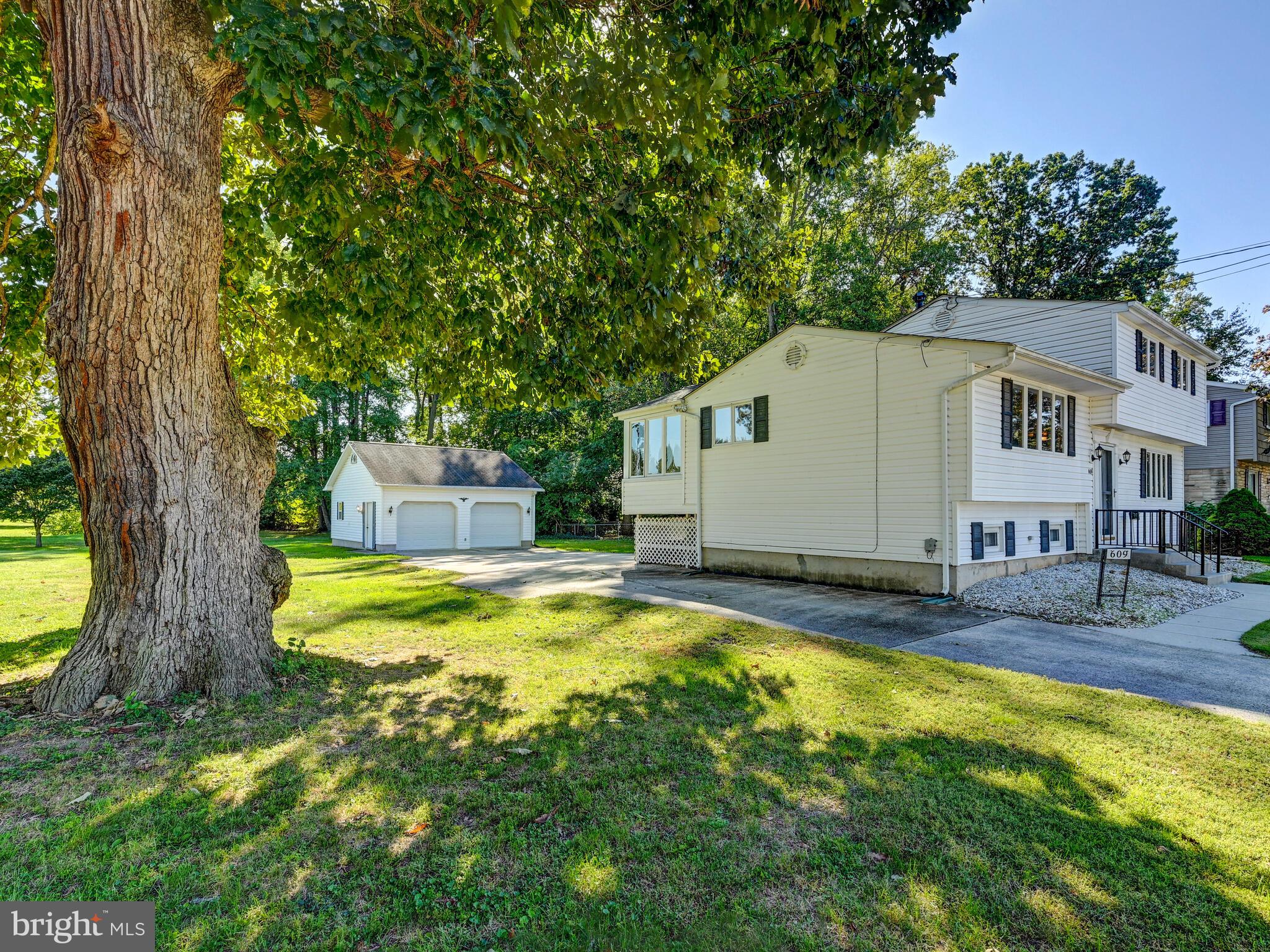 609 South Rogers Street Aberdeen, MD 21001 - Photo 27 of 45 a view of a house with swimming pool and sitting area