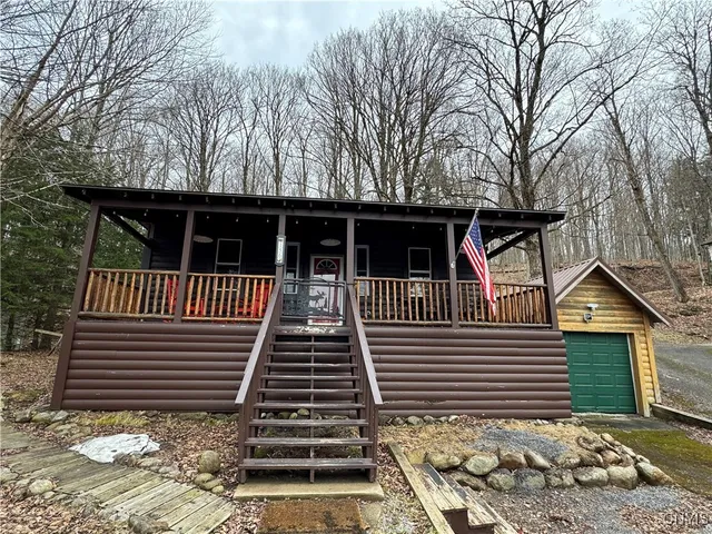$499,000 | 156 South Shore Road, Webb, NY 13420