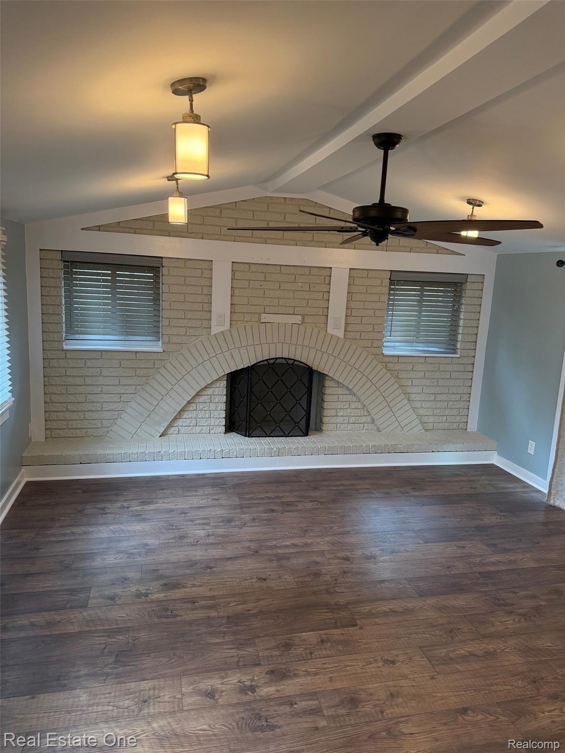 2150 Benstein Road Walled Lake, MI 48390 - Photo 3 of 24 image004 (3).jpg