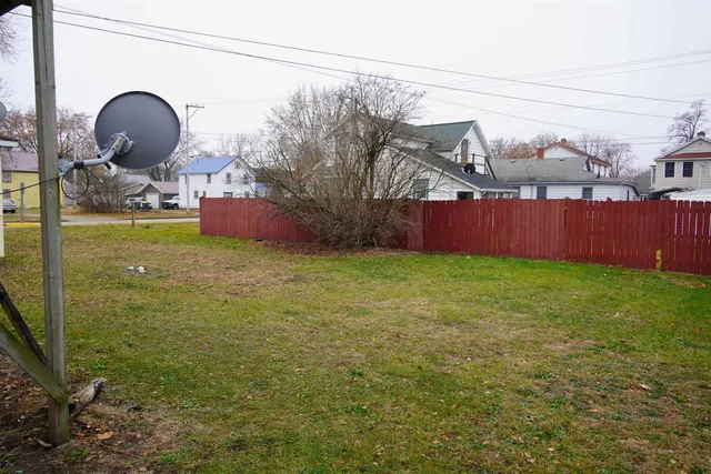 $260,000 | 321 East Washington Street, Prairie du Chien, WI 53821