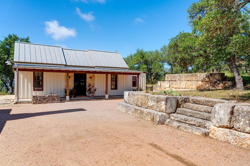 309 Ridgeview Drive Fredericksburg, TX 78624 - Photo 48 of 65