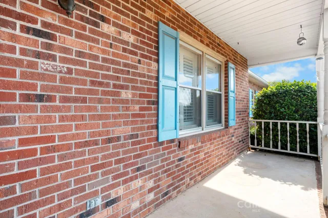 $349,900 | 5136 Olde School Drive, Hickory, NC 28602