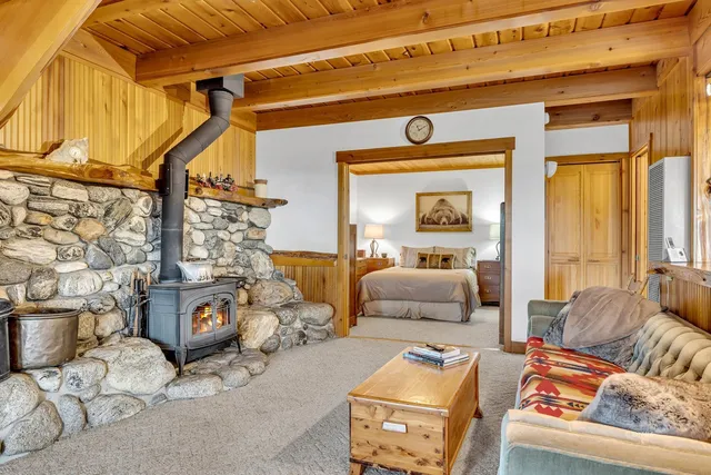 $729,000 | 52980 Overlook Drive, Idyllwild, CA 92549