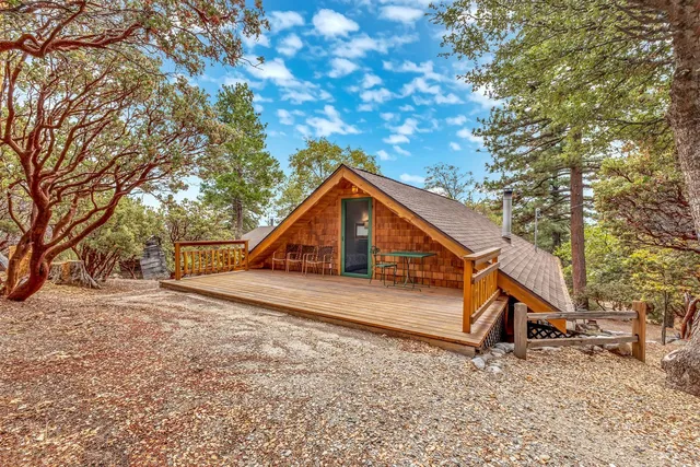 $729,000 | 52980 Overlook Drive, Idyllwild, CA 92549