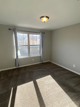 $1,975 | 1076 Neeleys Bend East, Spring Hill, TN 37174