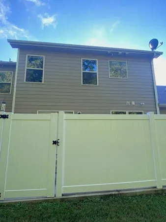 $1,975 | 1076 Neeleys Bend East, Spring Hill, TN 37174