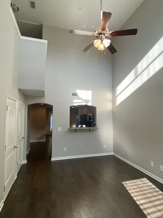 $1,975 | 1076 Neeleys Bend East, Spring Hill, TN 37174