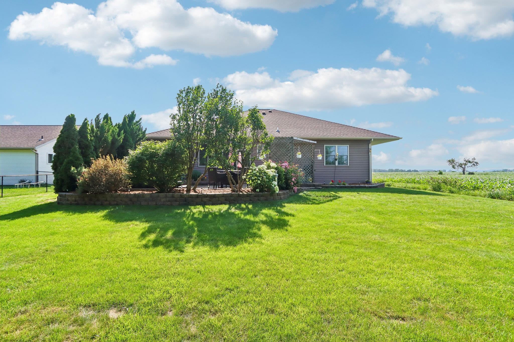 321 4th Street Brooklyn, WI 53521 - Photo 50 of 53