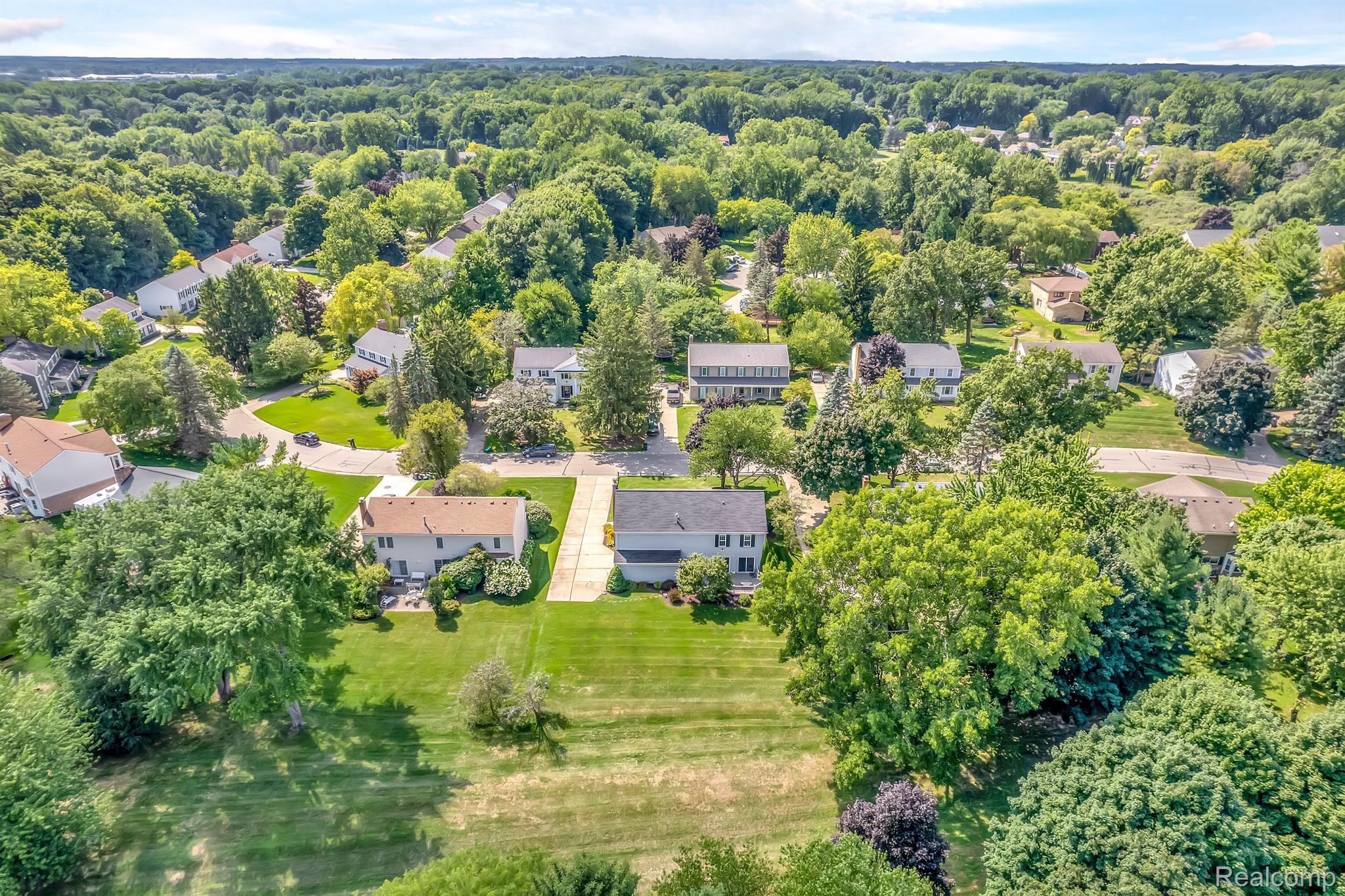 35851 Fredericksburg Road Farmington, MI 48331 - Photo 46 of 61 Gallery Image 46