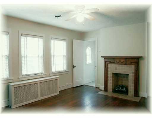 6634 Darlington Road Pittsburgh, PA 15217 - Photo 7 of 8 Master Bedroom.