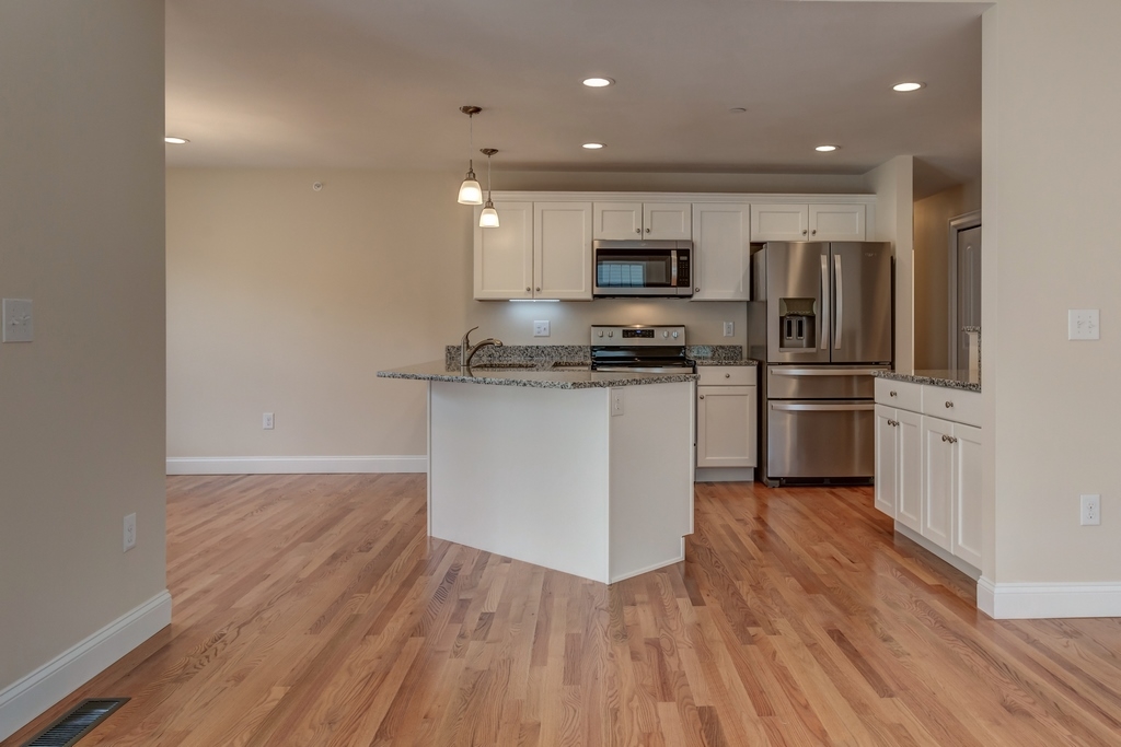 10 Ridgeview Drive, Unit 24 Candia, NH 03034 - Photo 9 of 22 Gallery Image 9