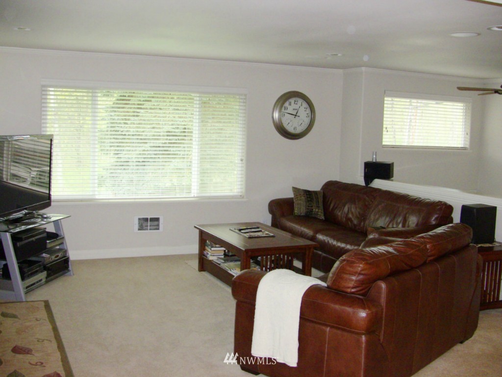 11913 Wagner Road Monroe, WA 98272 - Photo 5 of 10