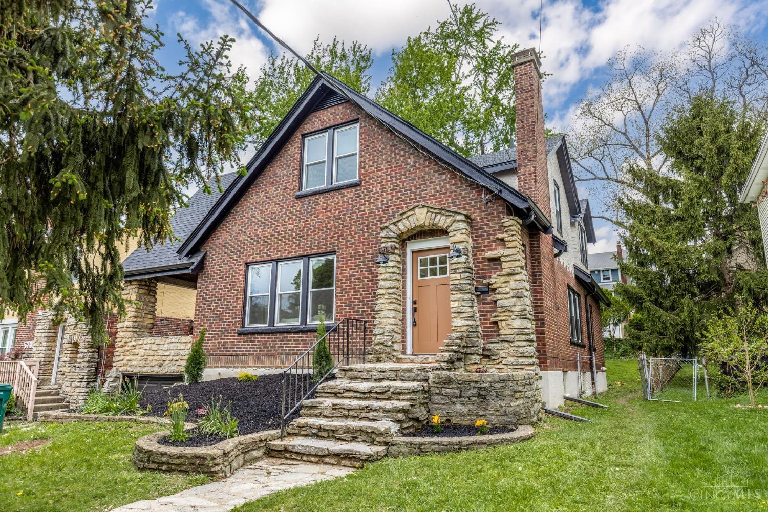 5707 Lester Road Cincinnati, OH 45213 - Photo 1 of 56