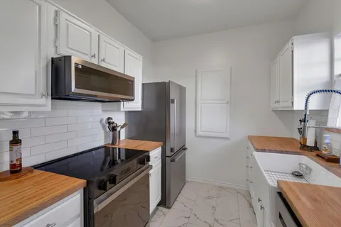 $580,000 | 3405 Binkley Avenue, Unit A, University Park, TX 75205