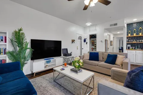 $580,000 | 3405 Binkley Avenue, Unit A, University Park, TX 75205