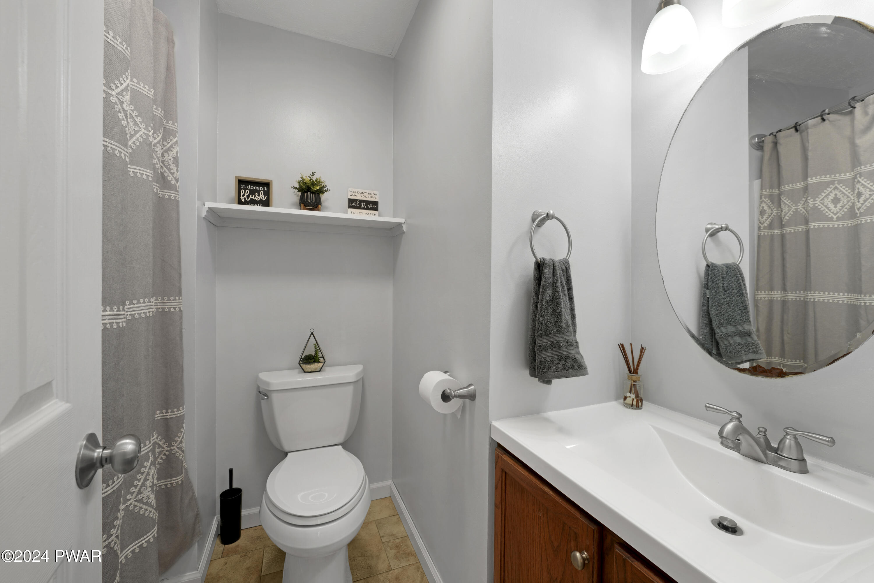 105 Hunts Road Dingmans Ferry, PA 18328 - Photo 25 of 33