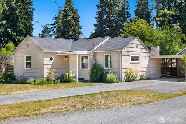 $650,000 | 17904 8th Avenue Northeast, Shoreline, WA 98155