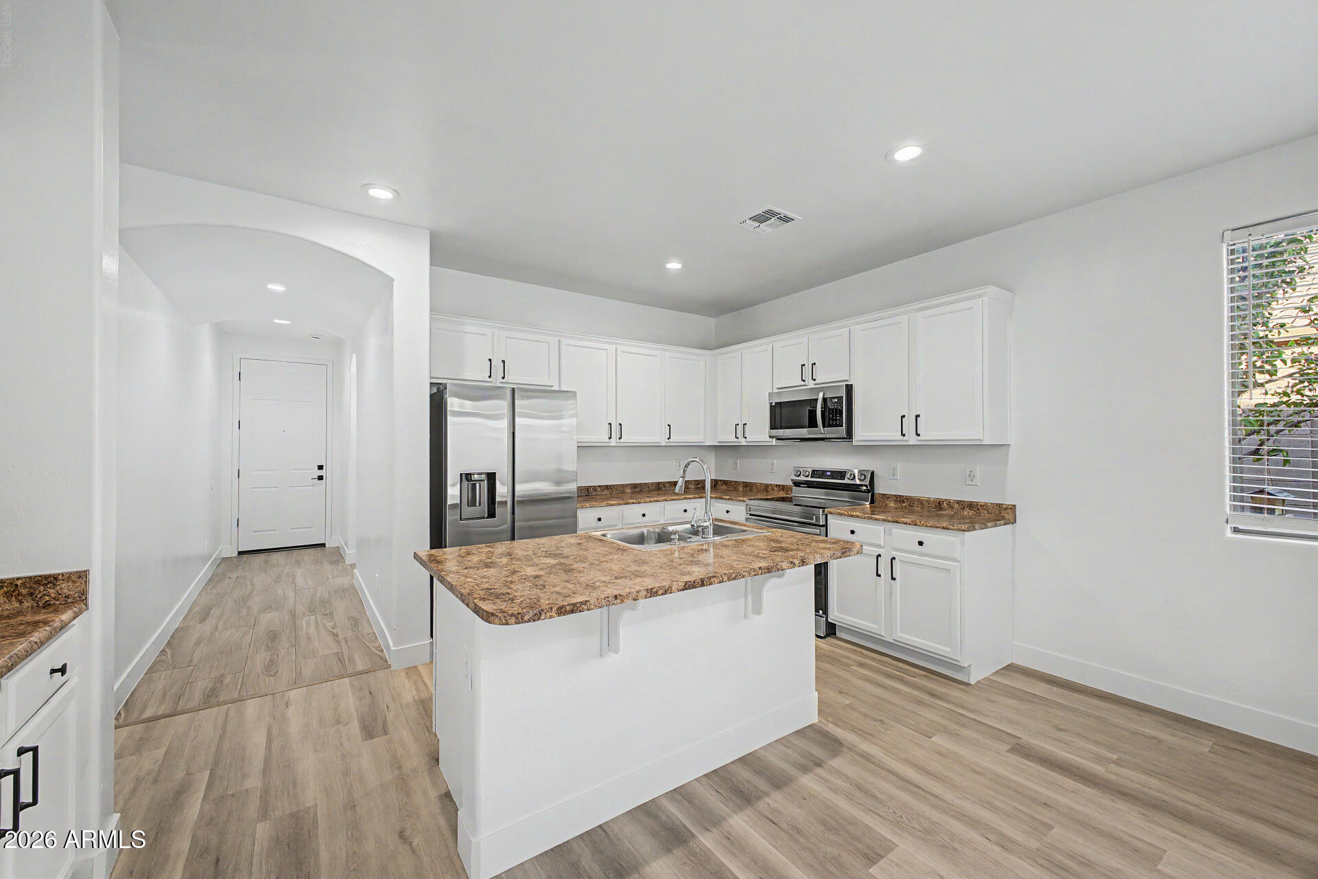 11921 West Monte Vista Road Avondale, AZ 85392 - Photo 12 of 56 13 - Monte Vista