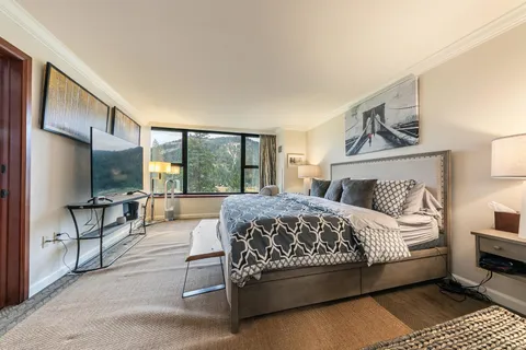 $1,895,000 | 400 Resort Road, Unit 822 824, Olympic Valley, CA 96146