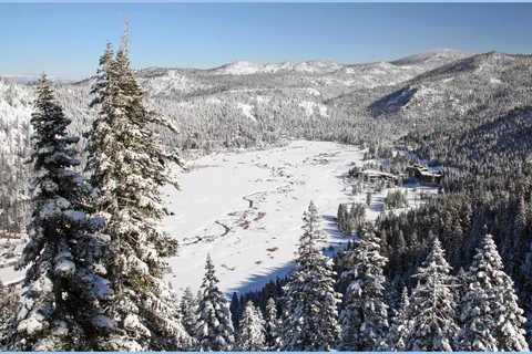 $1,895,000 | 400 Resort Road, Unit 822 824, Olympic Valley, CA 96146