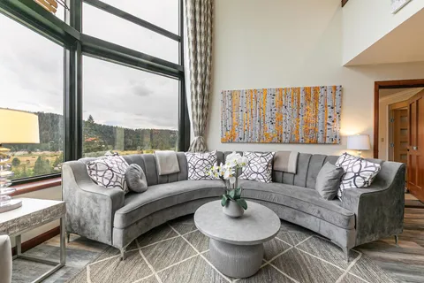 $1,895,000 | 400 Resort Road, Unit 822 824, Olympic Valley, CA 96146
