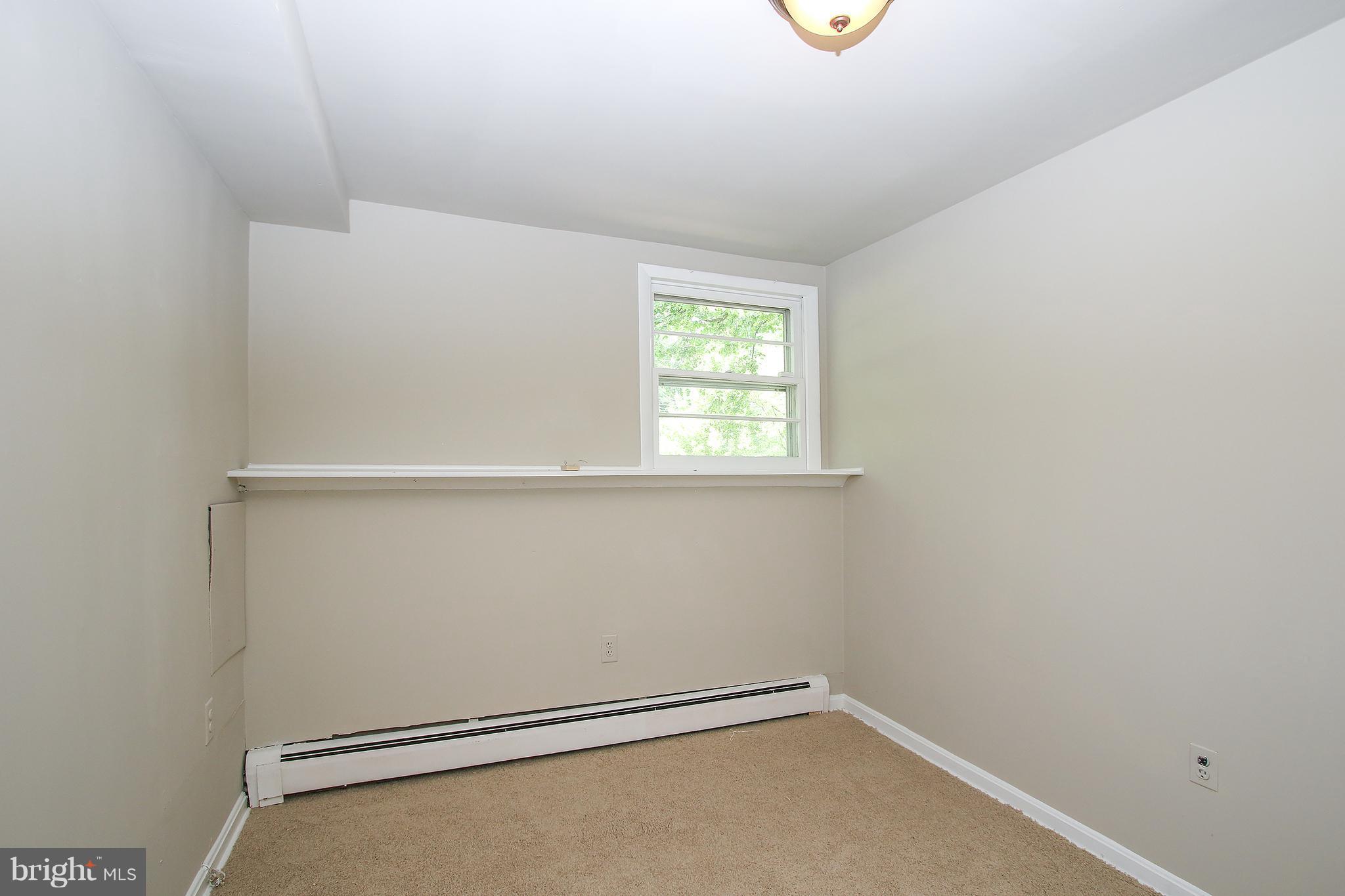 1925 Fairland Road Silver Spring, MD 20904 - Photo 28 of 30 Den/Office/Guest Room