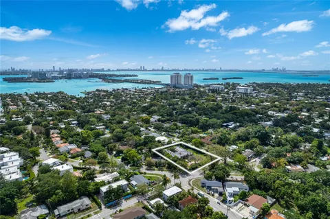 $2,750,000 | 8447 East Dixie Highway, Miami, FL 33138