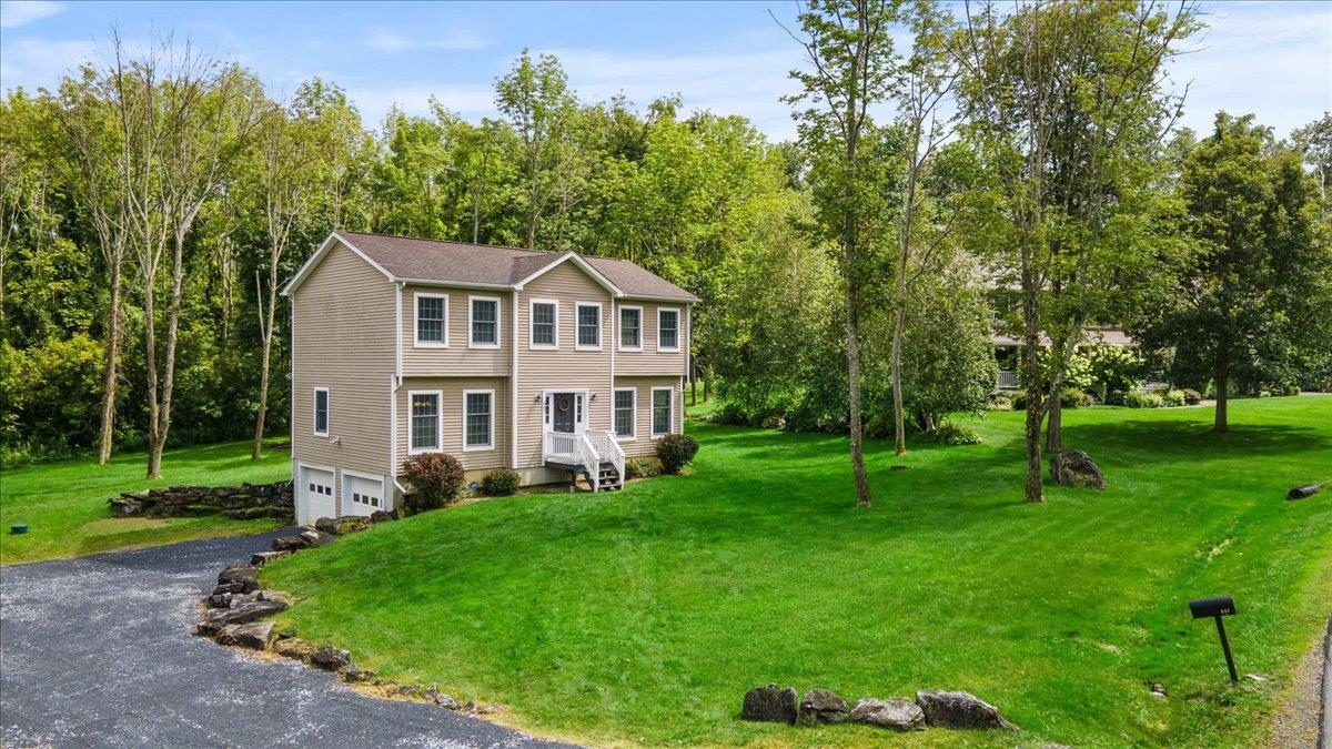 647 Fox Hill Road Bennington, VT 05201 - Photo 2 of 34