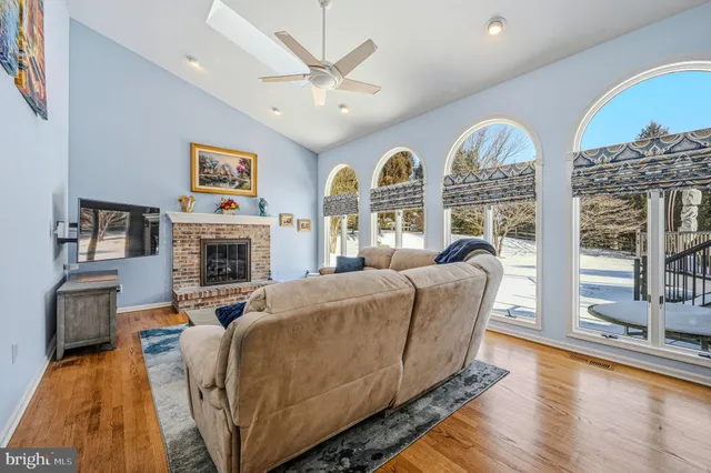 $775,000 | 10 Auspice Circle, Newark, DE 19711