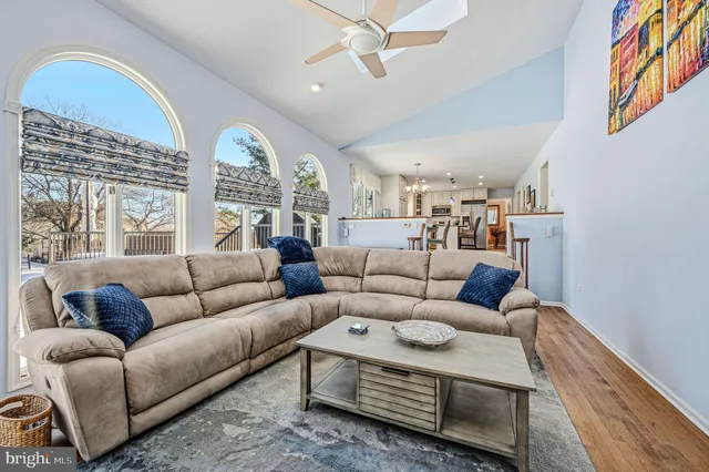 $775,000 | 10 Auspice Circle, Newark, DE 19711