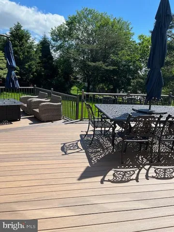 $775,000 | 10 Auspice Circle, Newark, DE 19711