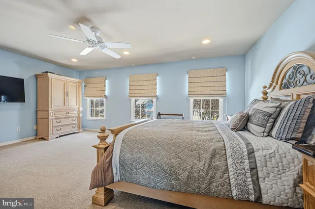 $775,000 | 10 Auspice Circle, Newark, DE 19711