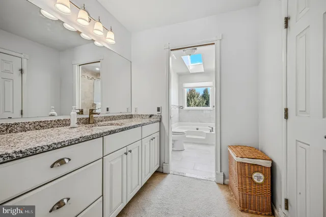 $775,000 | 10 Auspice Circle, Newark, DE 19711