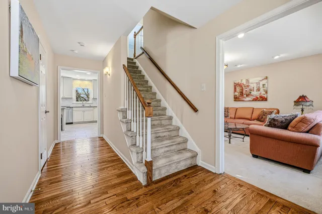 $775,000 | 10 Auspice Circle, Newark, DE 19711