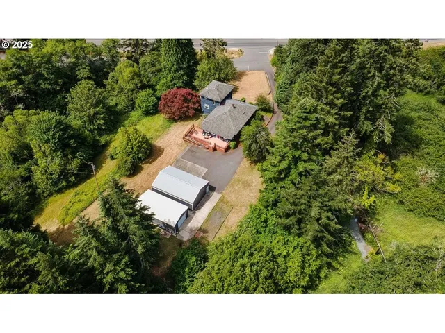 $499,000 | 200 South Adams Street, Coquille, OR 97423