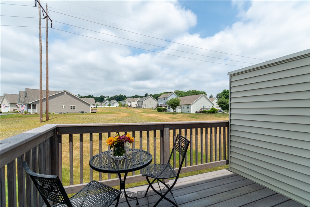 27 Streamview Drive, Unit 27 Cumberland, RI 02864 - Photo 28 of 33
