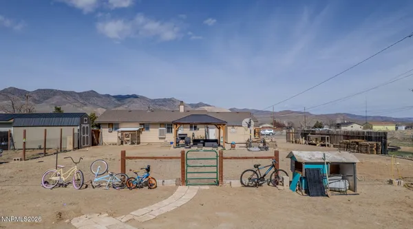 $404,900 | 196 Six Mile Canyon Road, Dayton, NV 89403