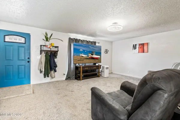 $404,900 | 196 Six Mile Canyon Road, Dayton, NV 89403