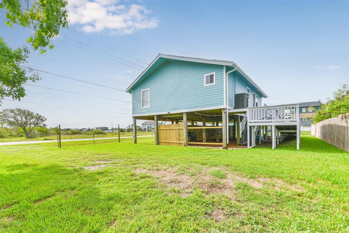 1004 20th Street Dickinson, TX 77539 - Photo 11 of 38
