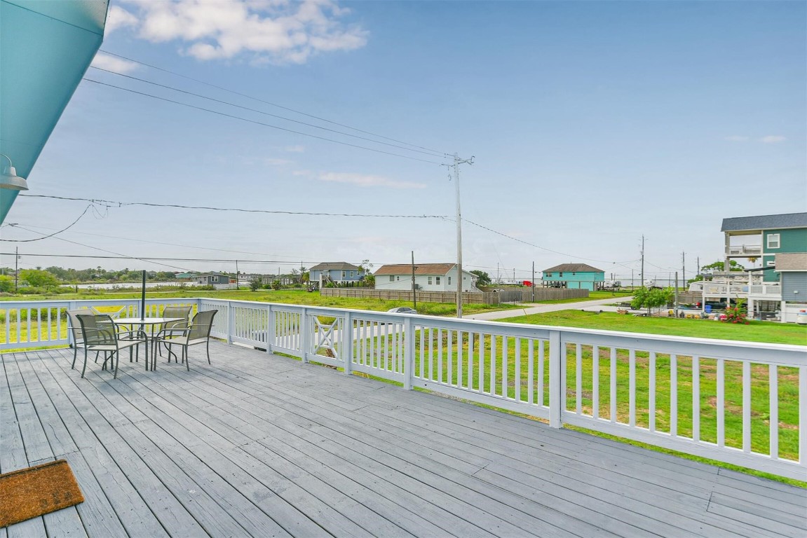 1004 20th Street Dickinson, TX 77539 - Photo 12 of 38