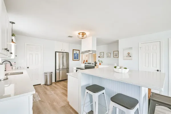 $329,000 | 1004 20th Street, Dickinson, TX 77539