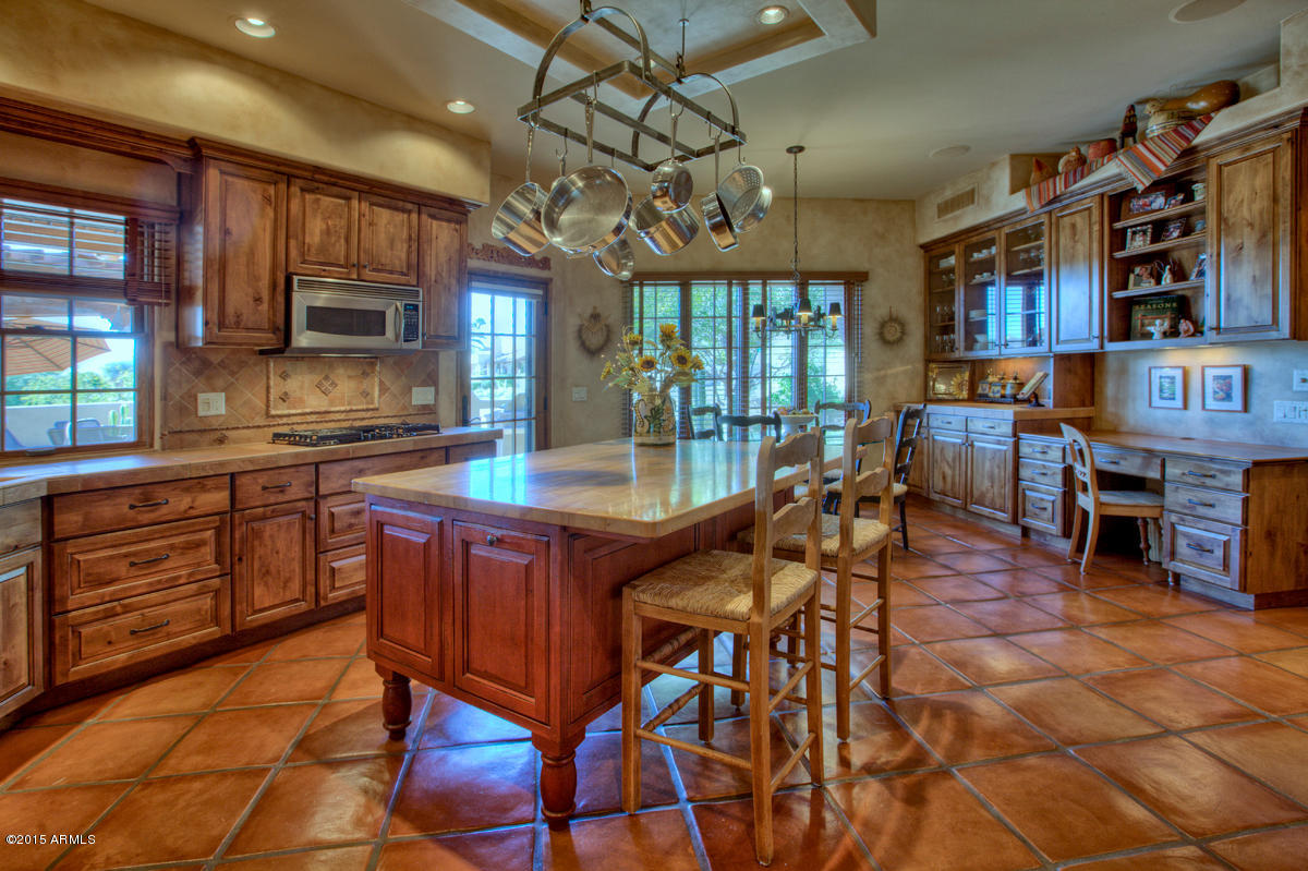19139 East Alondra Way Rio Verde, AZ 85263 - Photo 12 of 31 A Cook's Dream Kitchen