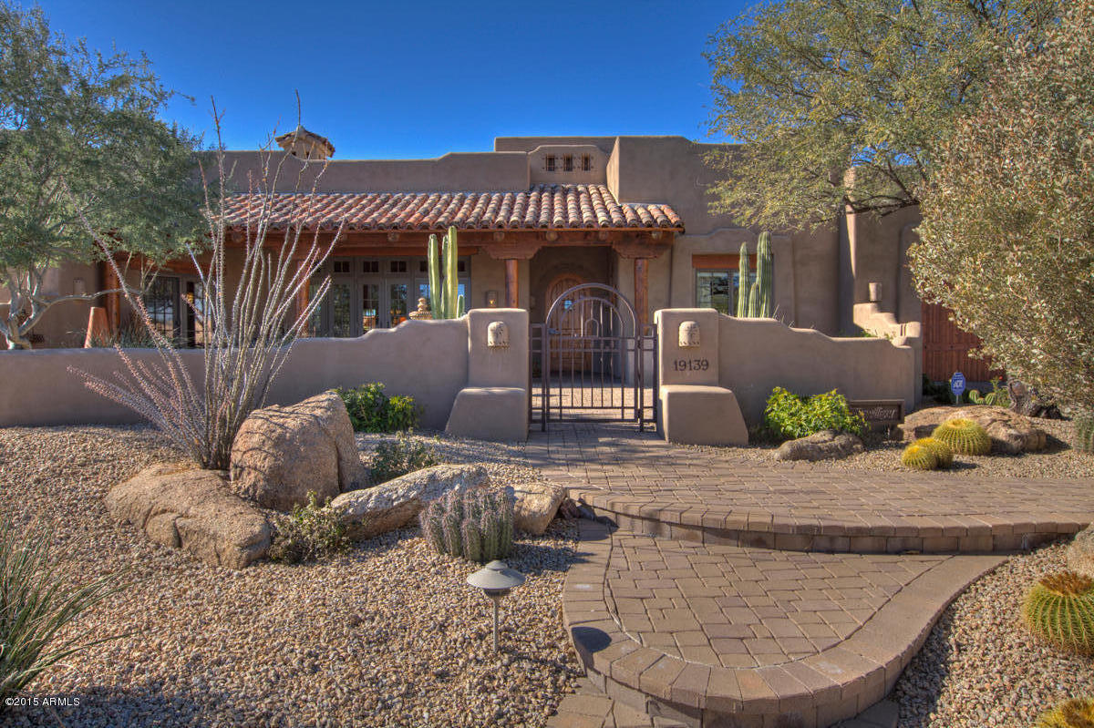 19139 East Alondra Way Rio Verde, AZ 85263 - Photo 2 of 31 Elegant Entry