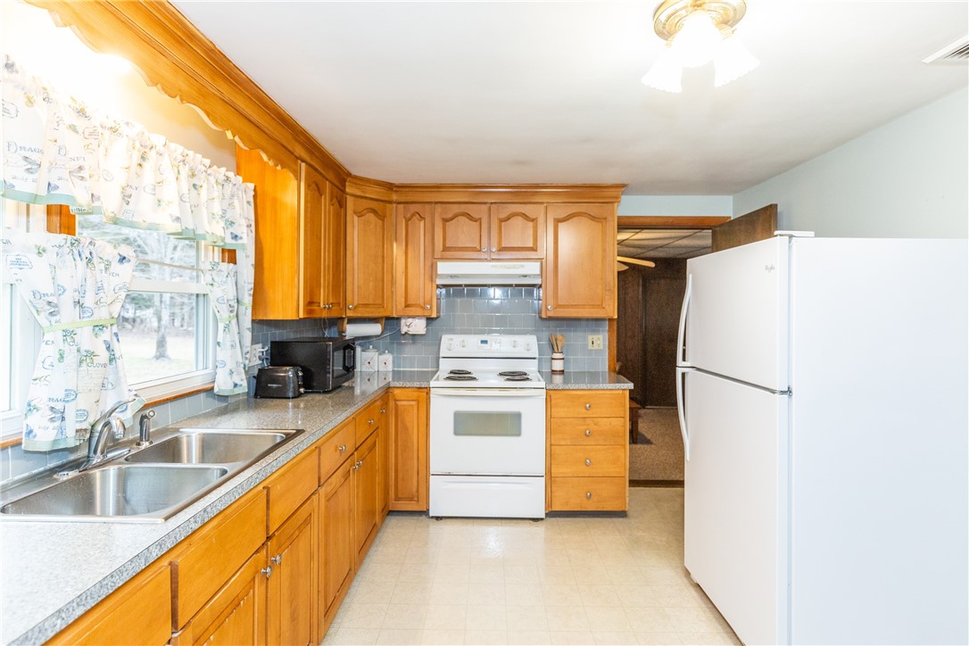145 Whipple Road Burrillville, RI 02859 - Photo 16 of 41 Gallery Image 16