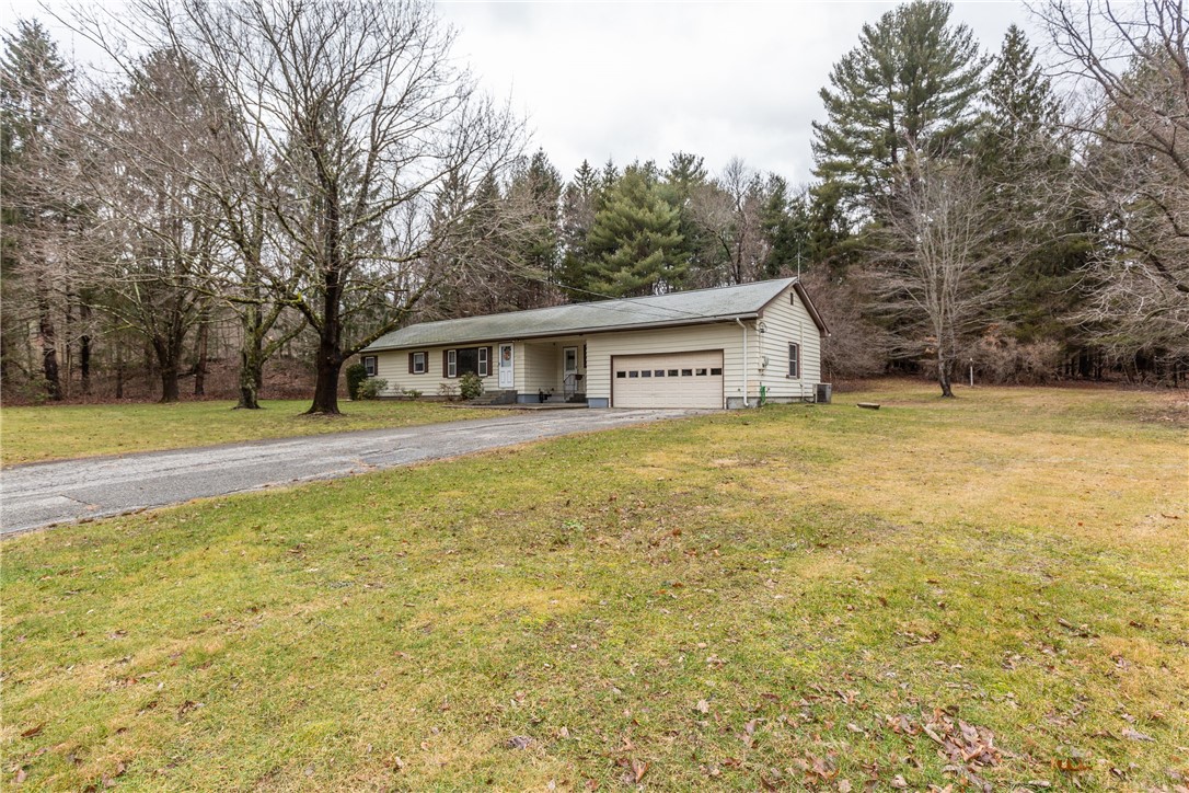 145 Whipple Road Burrillville, RI 02859 - Photo 4 of 41 Gallery Image 4