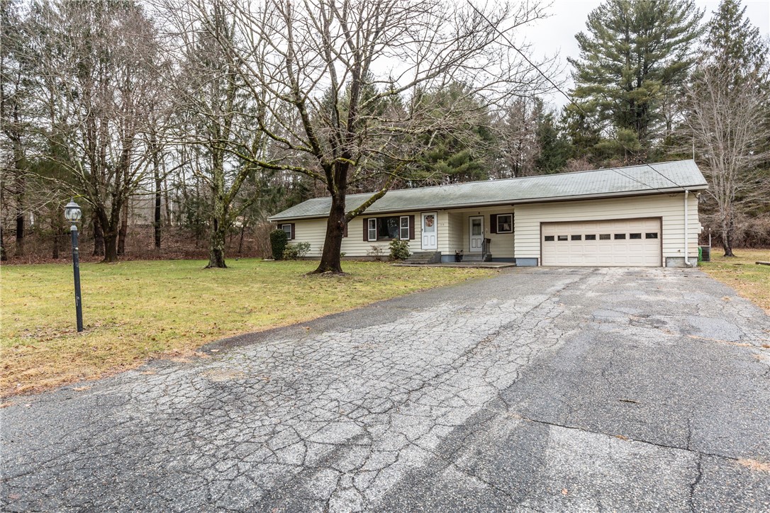 145 Whipple Road Burrillville, RI 02859 - Photo 5 of 41 Gallery Image 5
