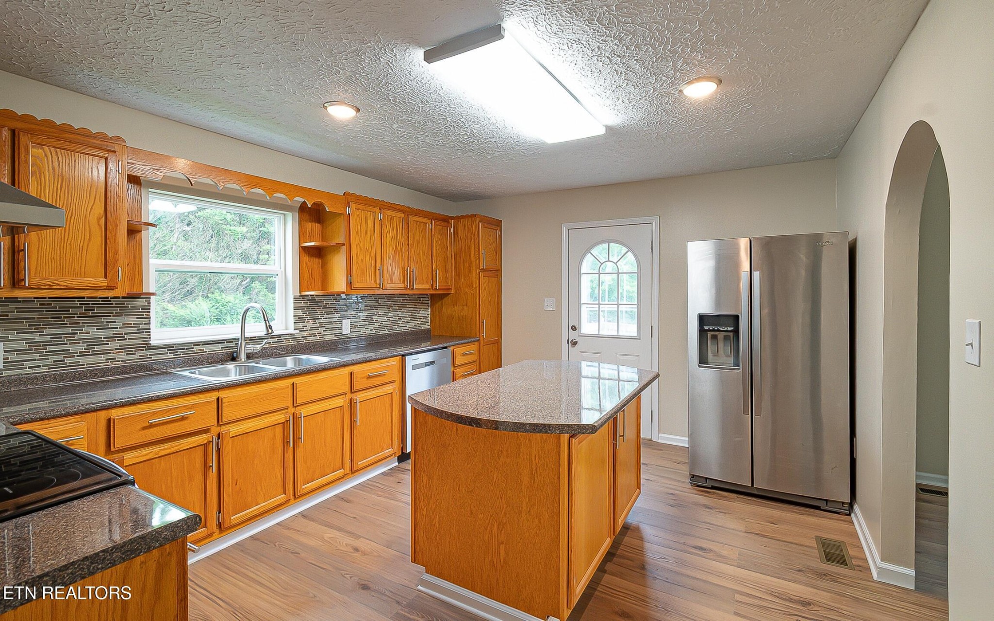 5028 Pea Ridge Road Maryville, TN 37804 - Photo 9 of 33 Gallery Image 9