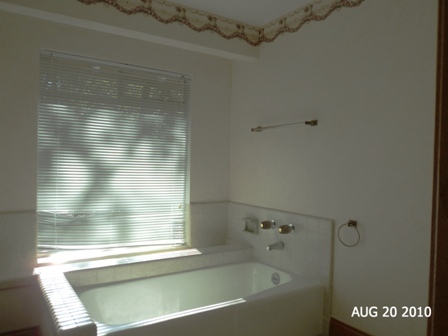 10780 Blue Mountain Ranch Road Whitmore, CA 96096 - Photo 8 of 12 a bathroom with a bathtub